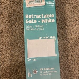 Retractable Gate - White